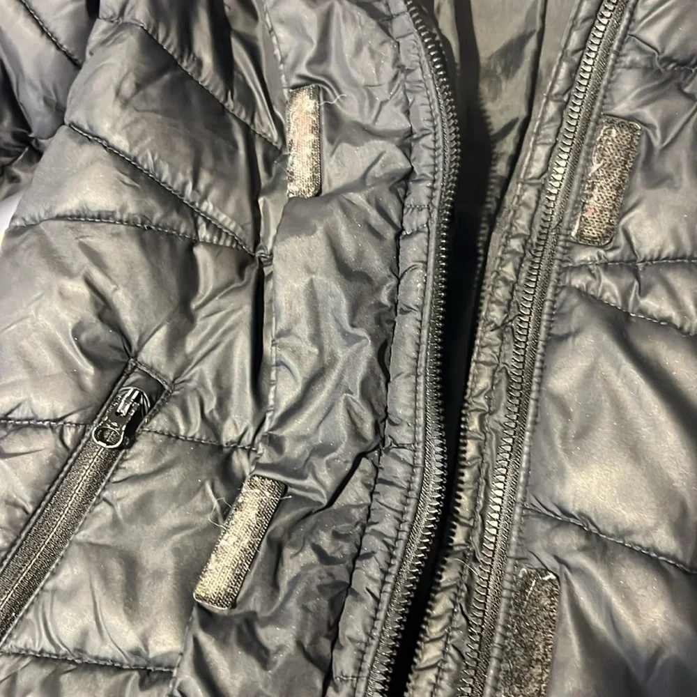 Under Armour Kids Black Puffer Winter Hooded Jacket Size  youth small